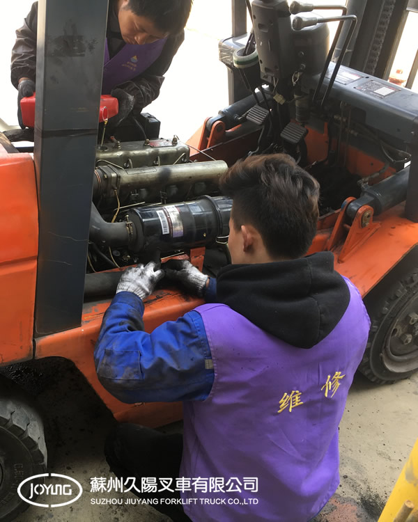 各品牌進口、國產叉車維修保養